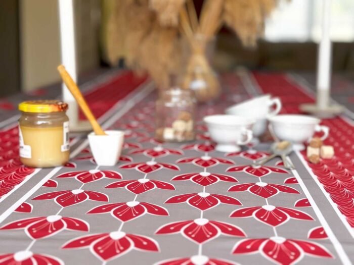nappe polyester sur mesure Lustre rouge – Image 3
