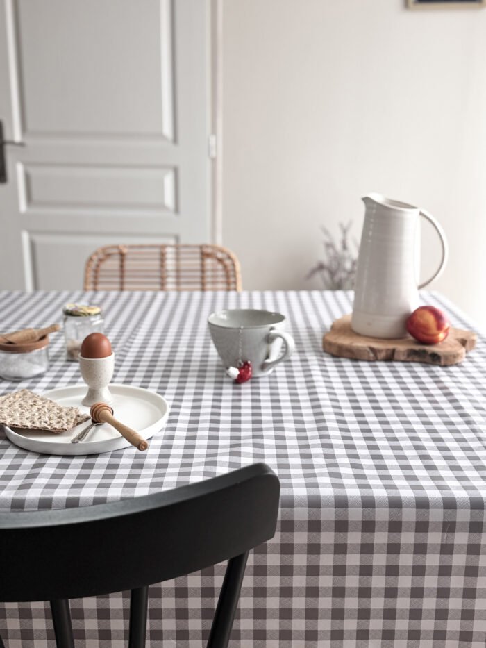 Toile cirée Déco modèle Vichy gris – Image 2