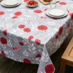 Nappe polyester coquelicot Poppies coloris gris – motif floral graphique en semis